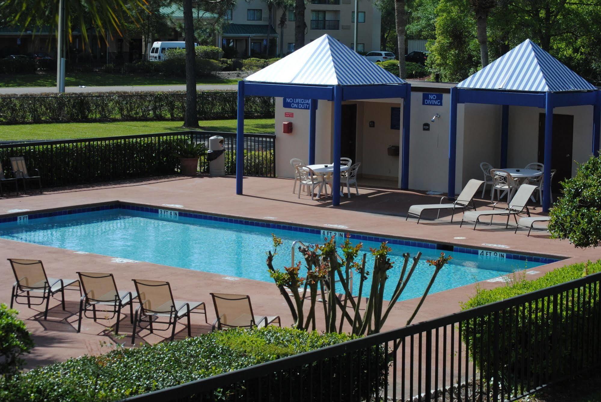 Days Inn By Wyndham Jacksonville Airport Exterior photo